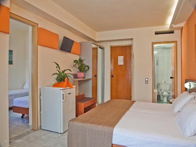 Miramare Bay Hotel Karpathos Bagian luar foto